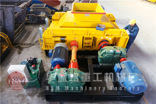 ��݁����C(j��)